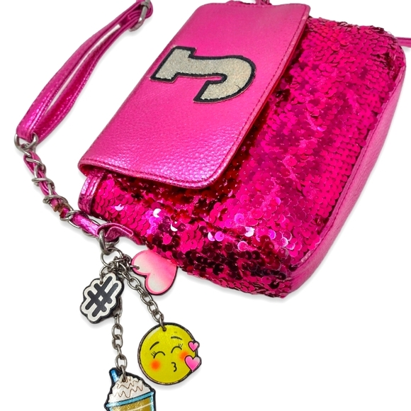 Justice purse - Picture 1 of 12